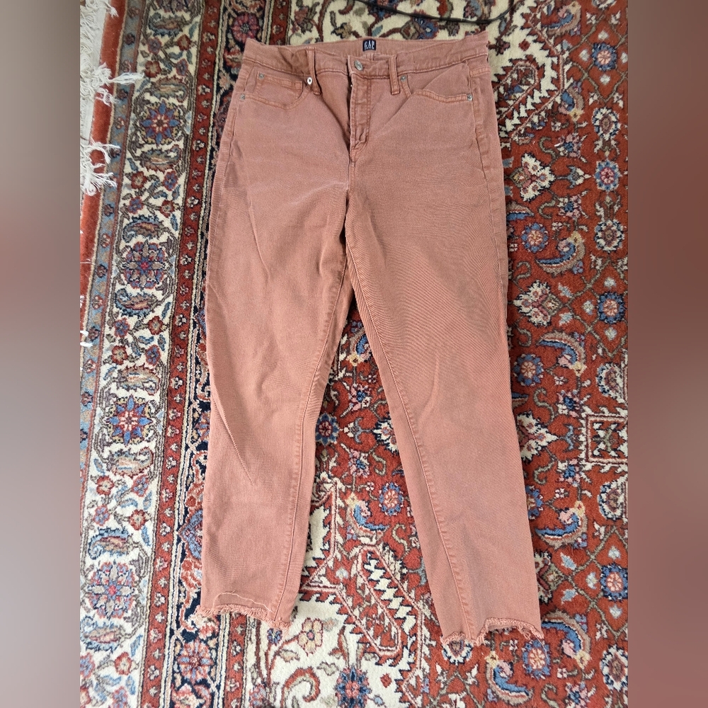 GAP Cutoff True Skinny Jeans Size 32
